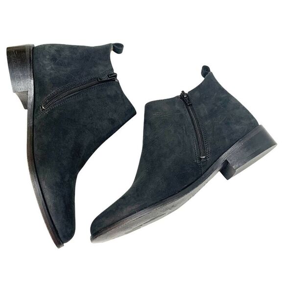 My Suelly Black Suede Ankle Booties with Rivets And Crystals Size 6 - Picture 3 of 9